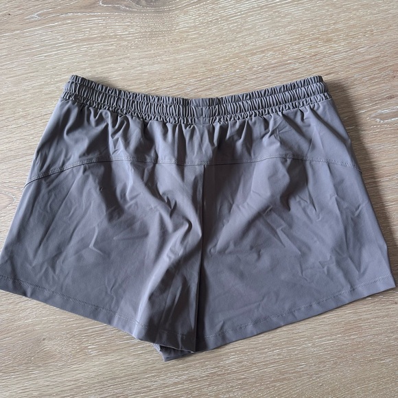 Fabletics All Day Shorts - Picture 4 of 5